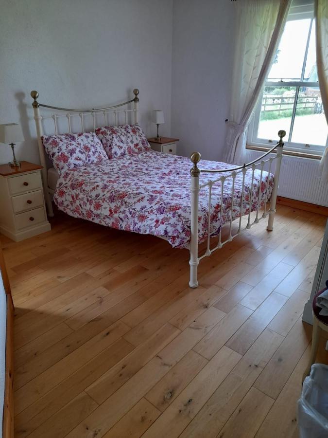 Katy Kellys Countryside Self Catering Cottage Роскомън Екстериор снимка