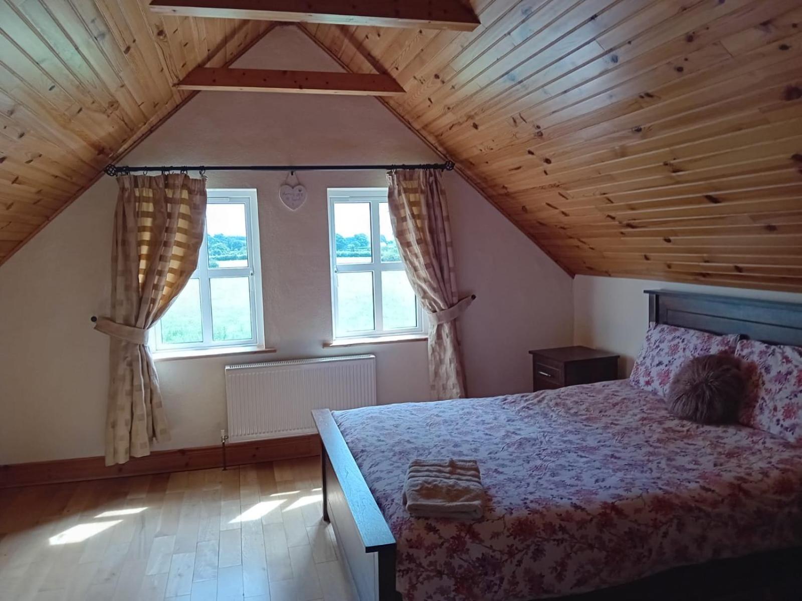 Katy Kellys Countryside Self Catering Cottage Роскомън Екстериор снимка
