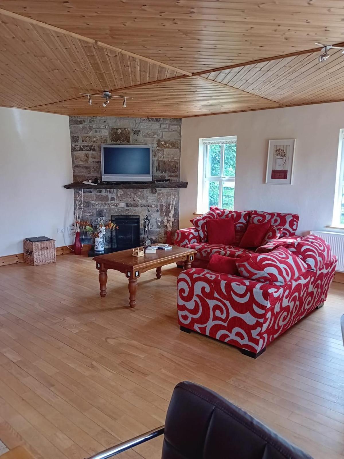 Katy Kellys Countryside Self Catering Cottage Роскомън Екстериор снимка